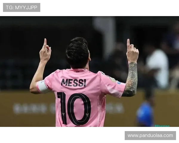 波尔图后卫莫拉:防守梅西是生涯殊荣,他用任意球诠释传奇(1) 波尔图后卫莫拉:防守梅西是生涯殊荣,他用任意球诠释传奇(1)