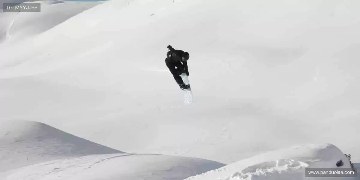 👟限量潮品，个性定制，做最耀眼的运动达人！🌟